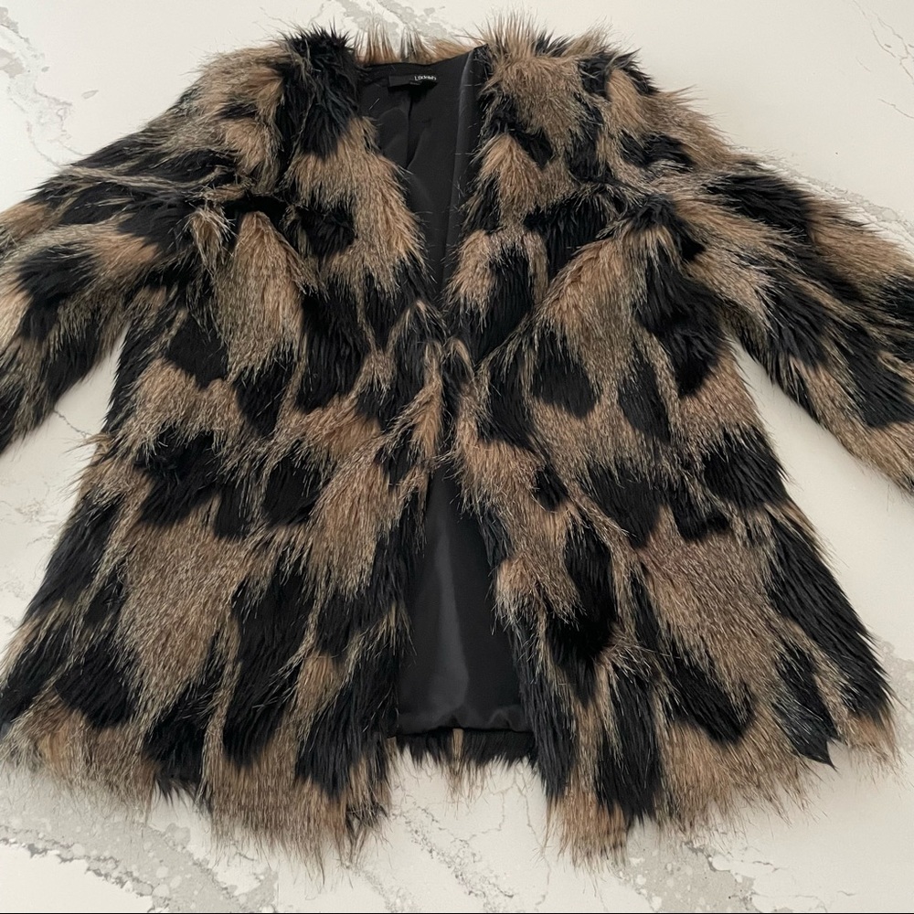 Urban Outfitters Ladakh โPepeโ Faux Fur Jacket - Picture 7 of 16